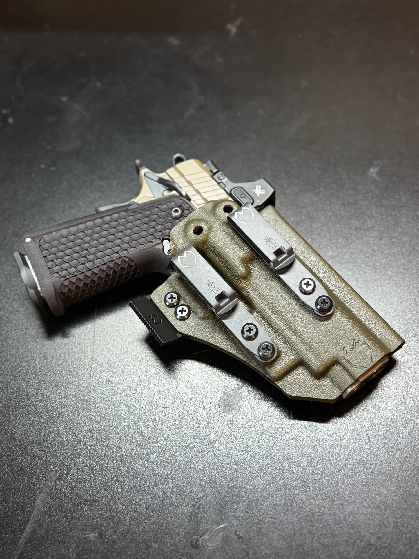 Ares Live Free Armory