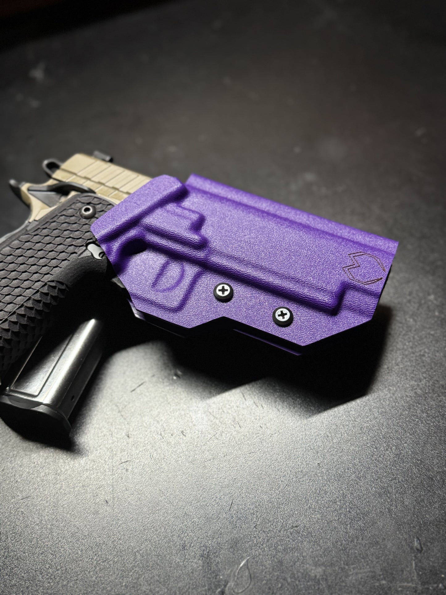Hera Live Free Armory